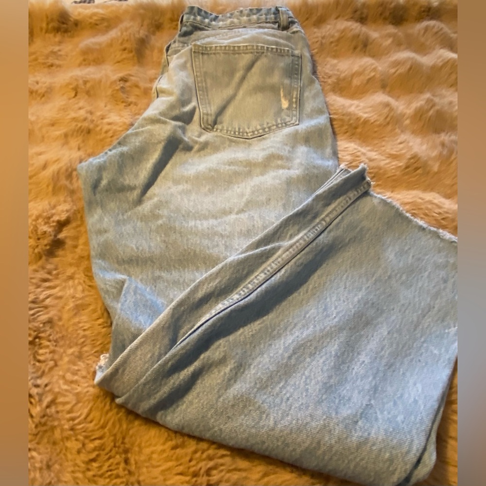 Zara size 12 raw ham distressed woman’s jeans